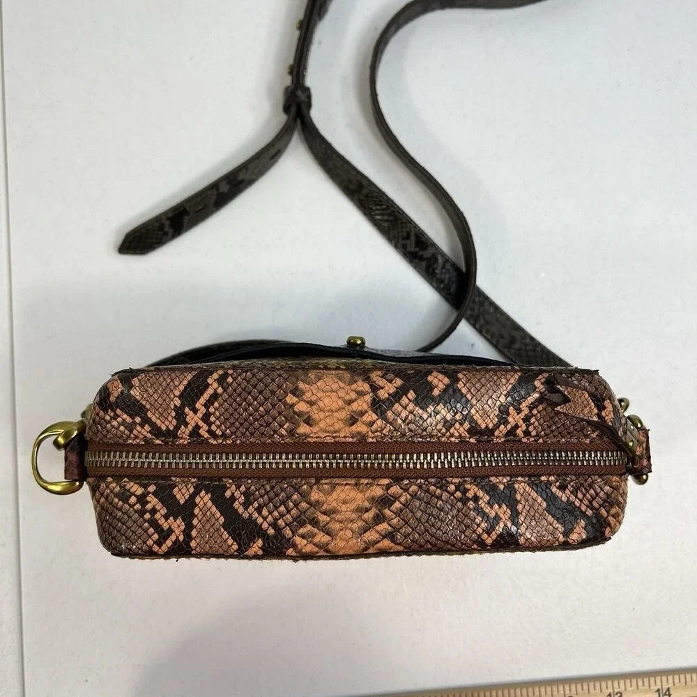 Madewell The Transport Camera Bag Colorblock Snake‎ Embossed Edition Rusted Tin